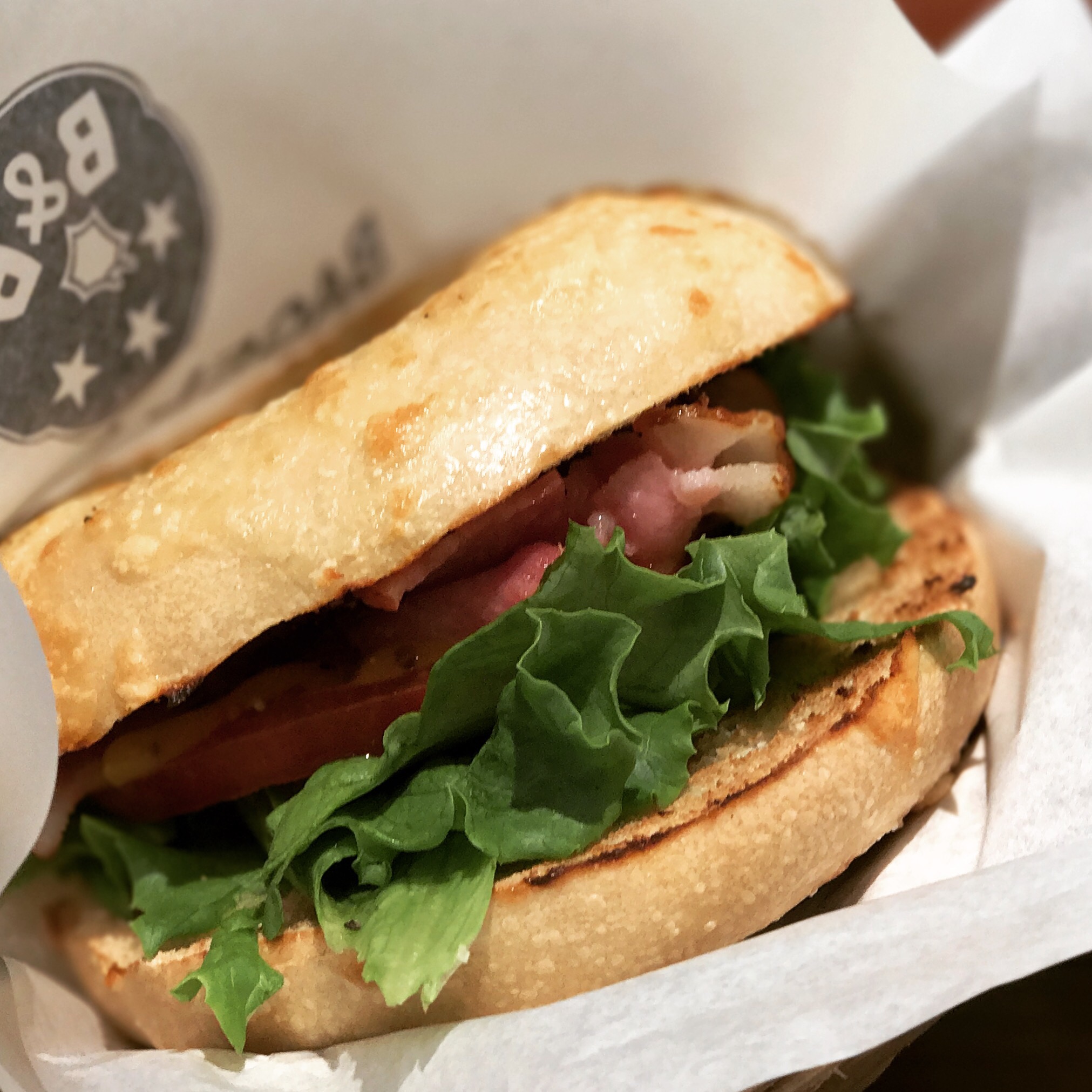 プーケット＆ピピ島旅行記 01 成田空港第1ターミナルの朝食
