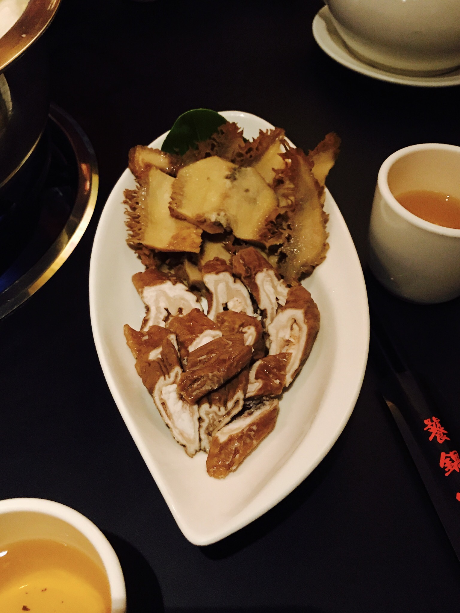 【台北】酸っぱい白菜鍋を食べる【酸菜白肉火鍋】