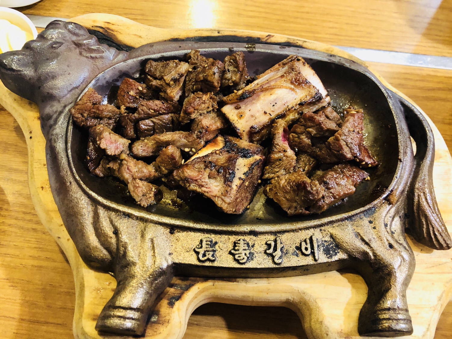 韓国家族四人旅 Ep03 明洞で長寿カルビ！ そしてbbqチキンをテイクアウト🐔