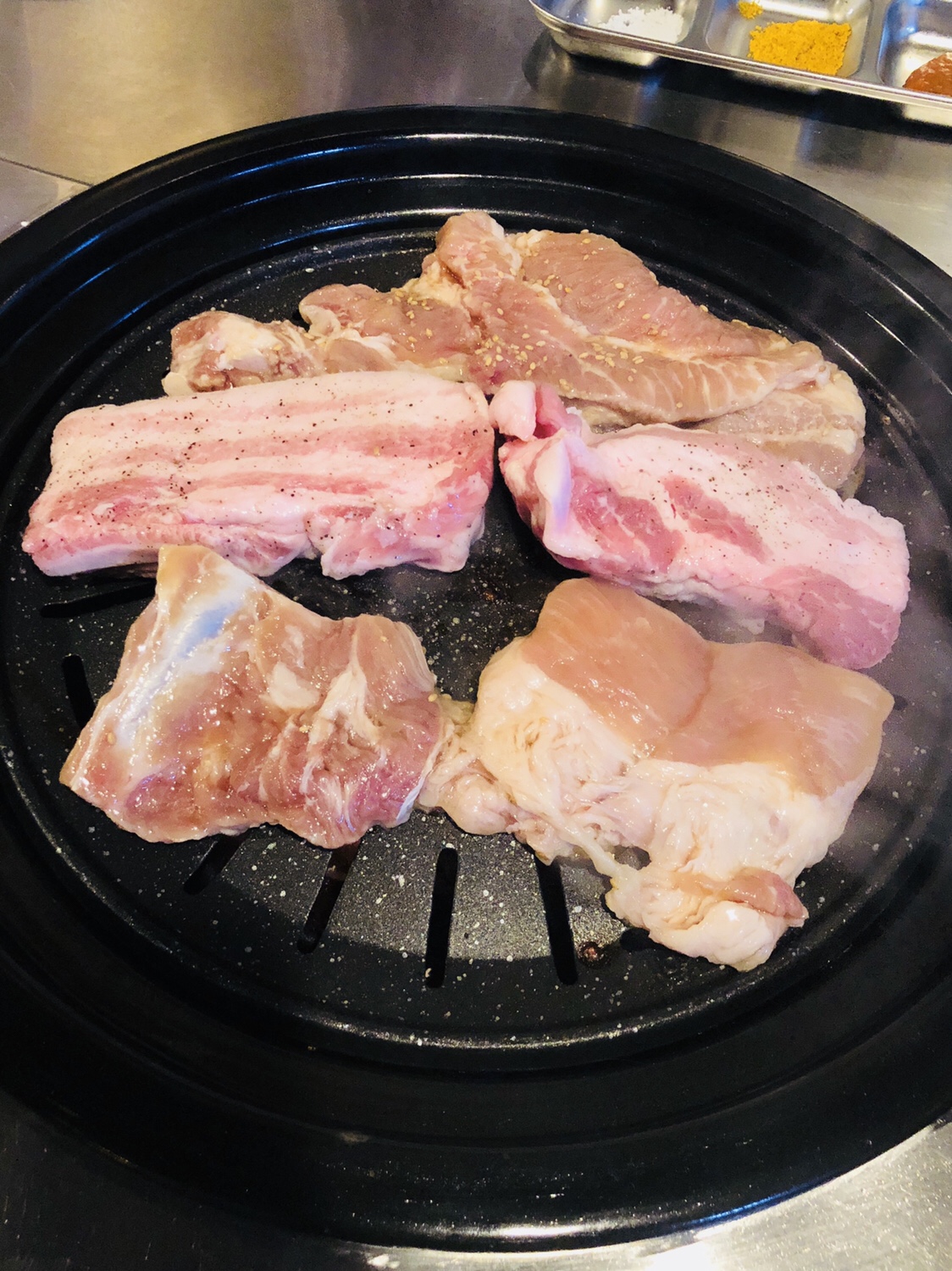 韓国家族四人旅 Ep11 海雲台で焼肉！ そして就寝前なのにチキンのテイクアウト🐔
