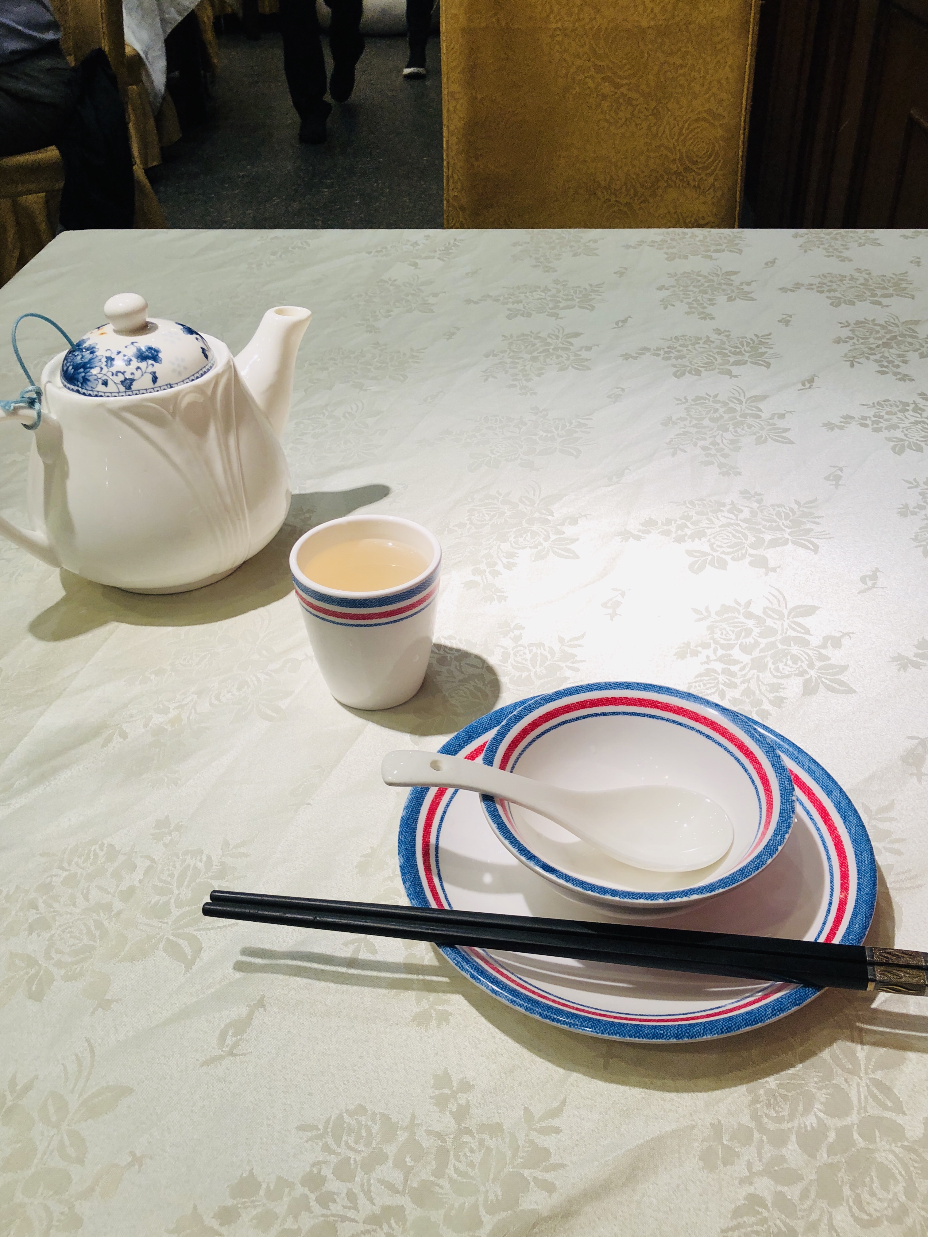 15【南京路グルメ】三瑪璐酒樓の紅焼肉と小籠包