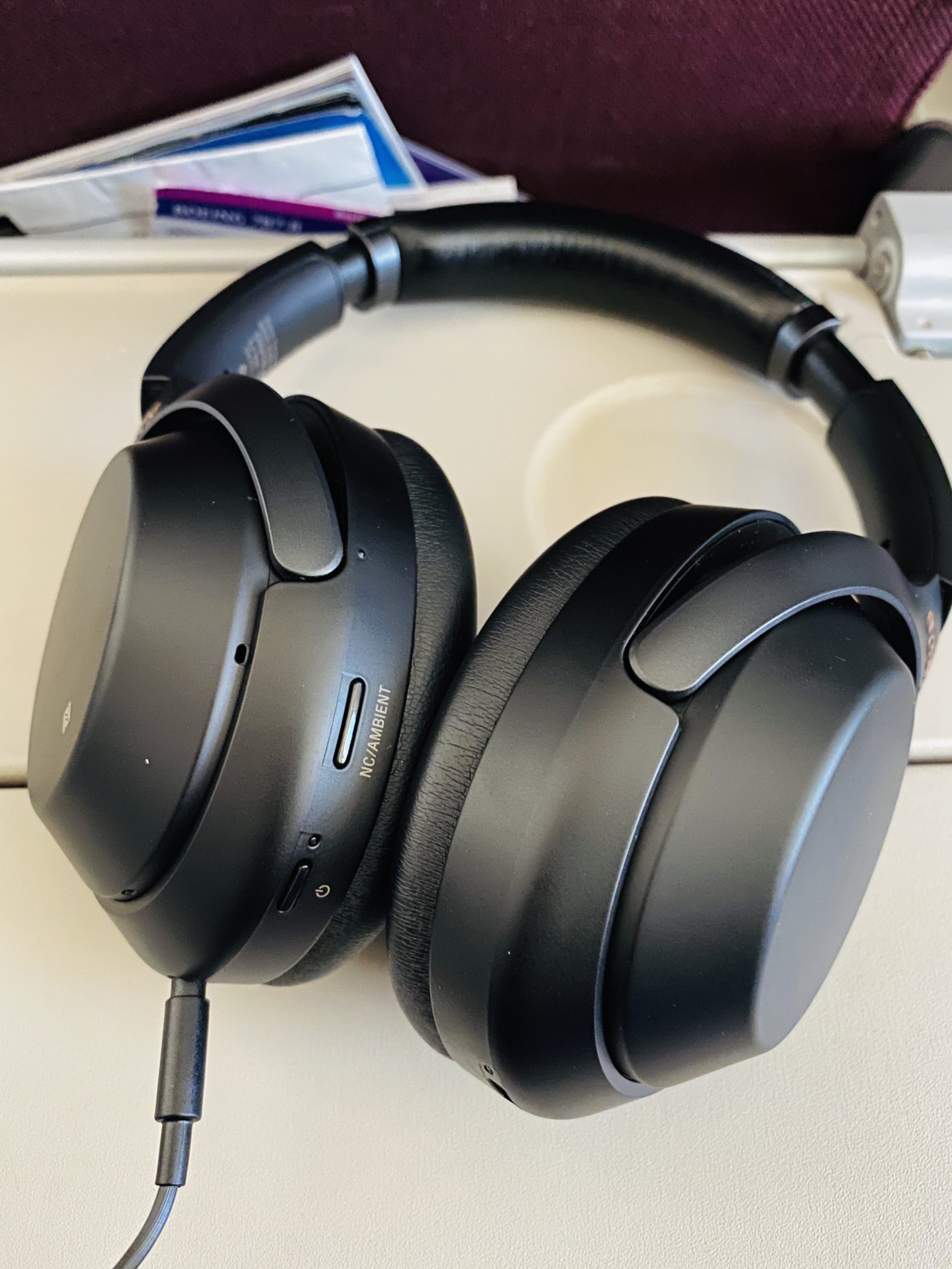 WH-1000XM3と飛行機