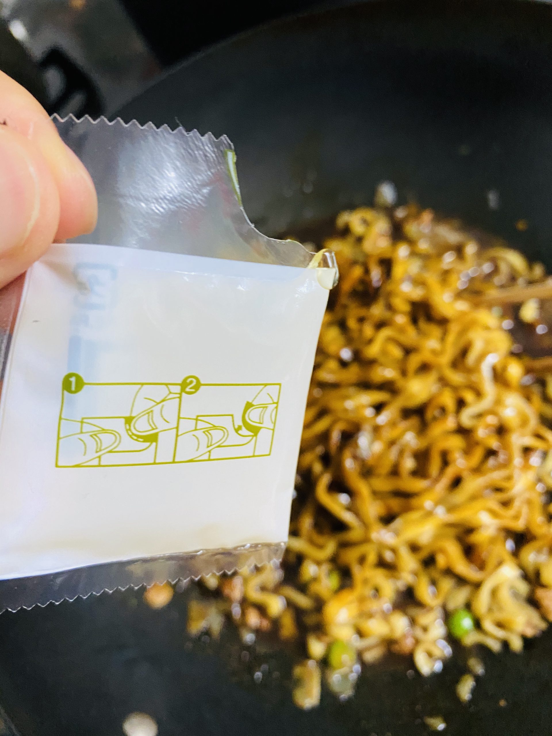 韓国のインスタントのジャージャン麺の作り方【チャーワン編】