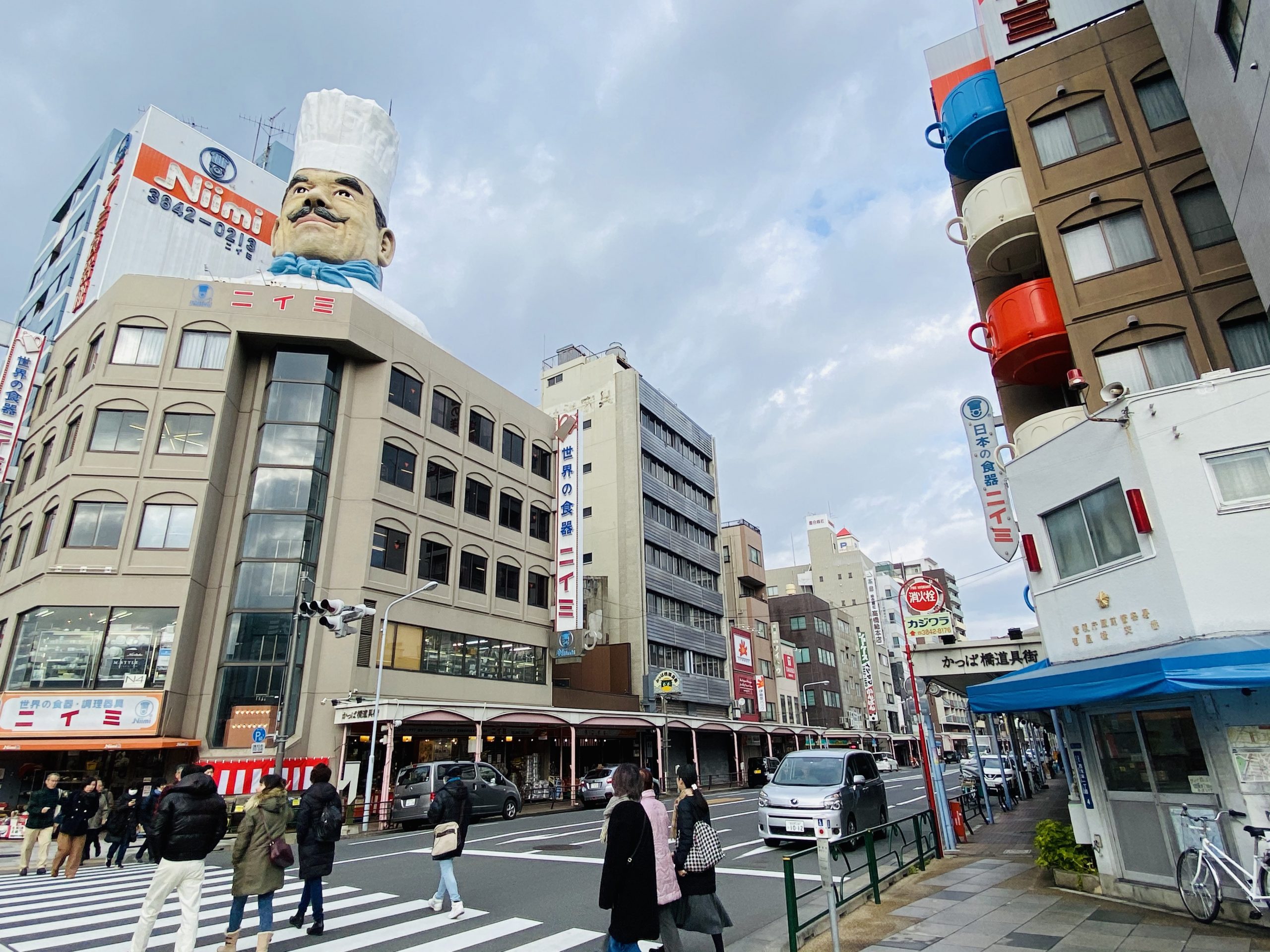 【旅行の持ち物】一人旅のフードコートやカフェでの席取りグッズ【究極の答え】