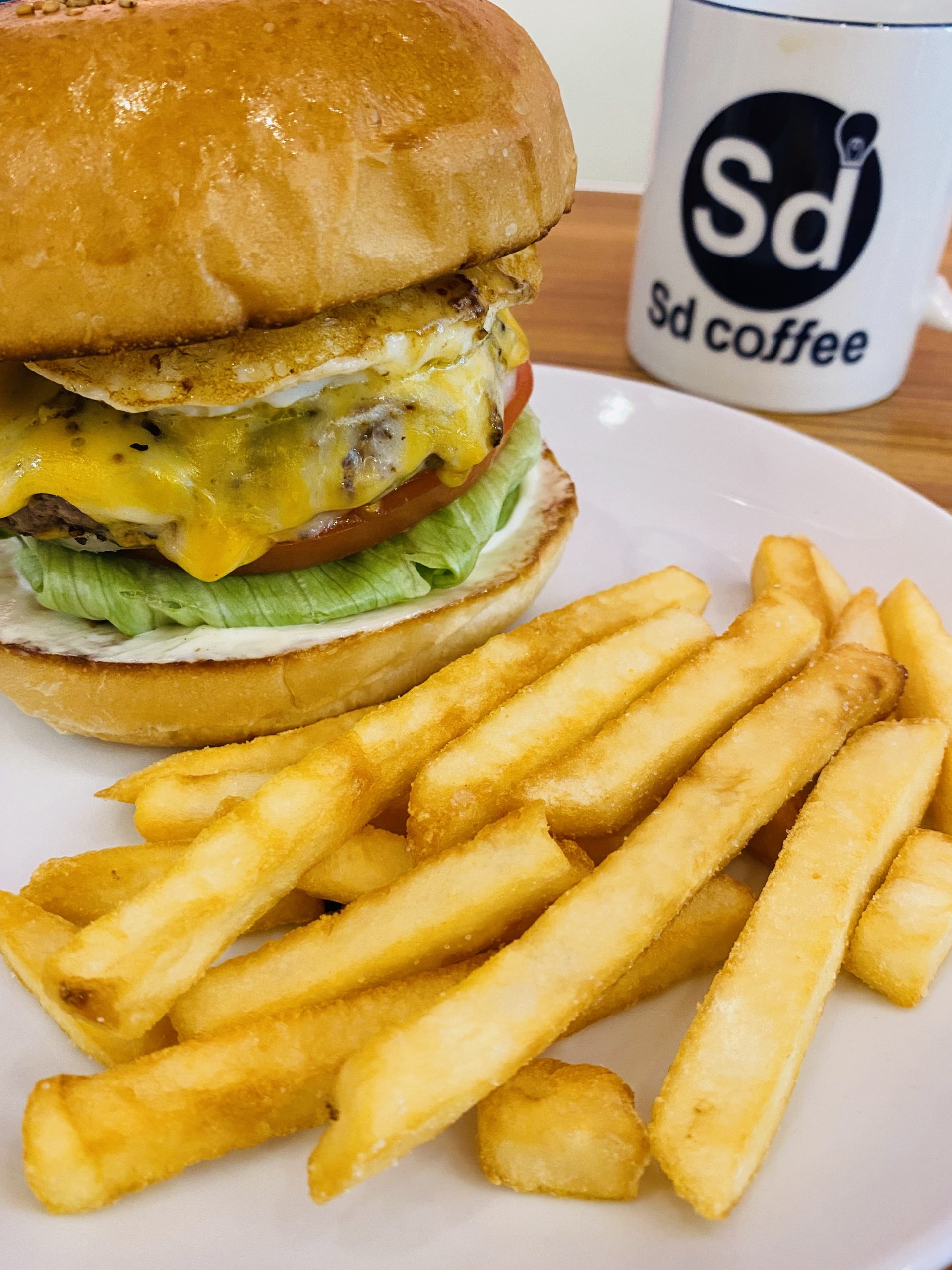 【御徒町】ハンバーガーのクレィン【チーズ】