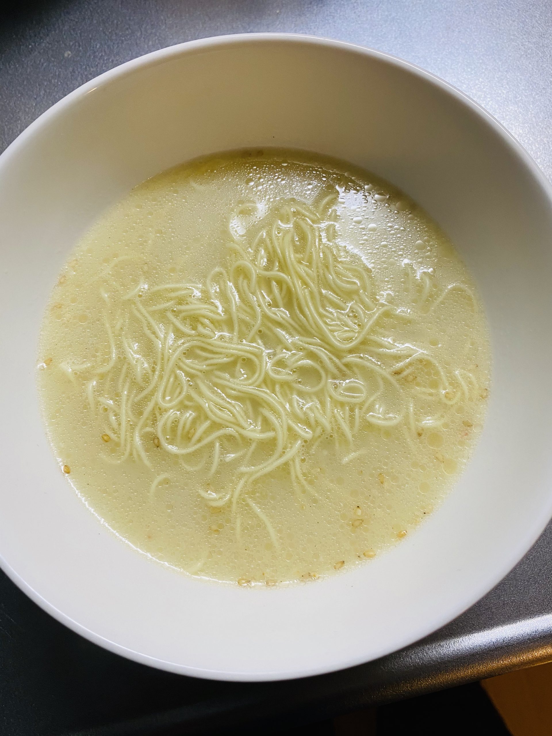 【ダイエット飯】ノンフライ チャルメラ バリカタ麺 豚骨【あすけん】