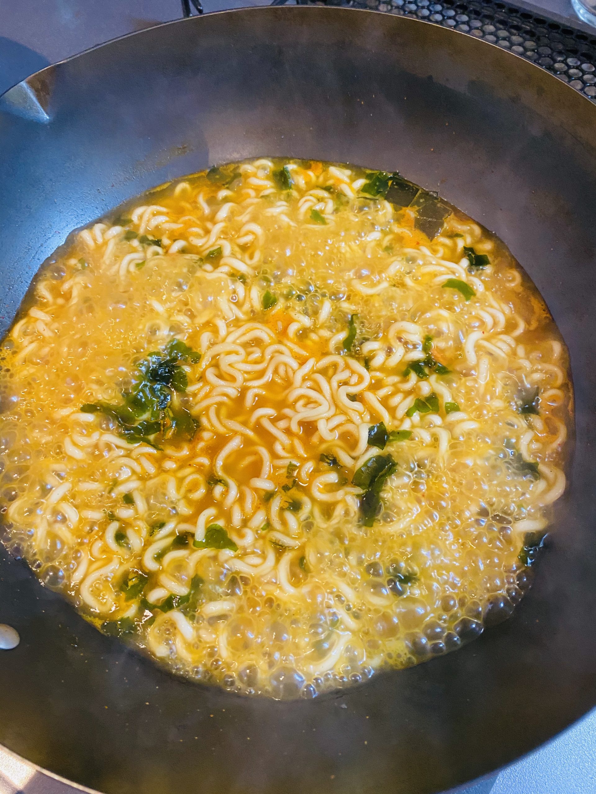 ノグリラーメンの味とカロリー