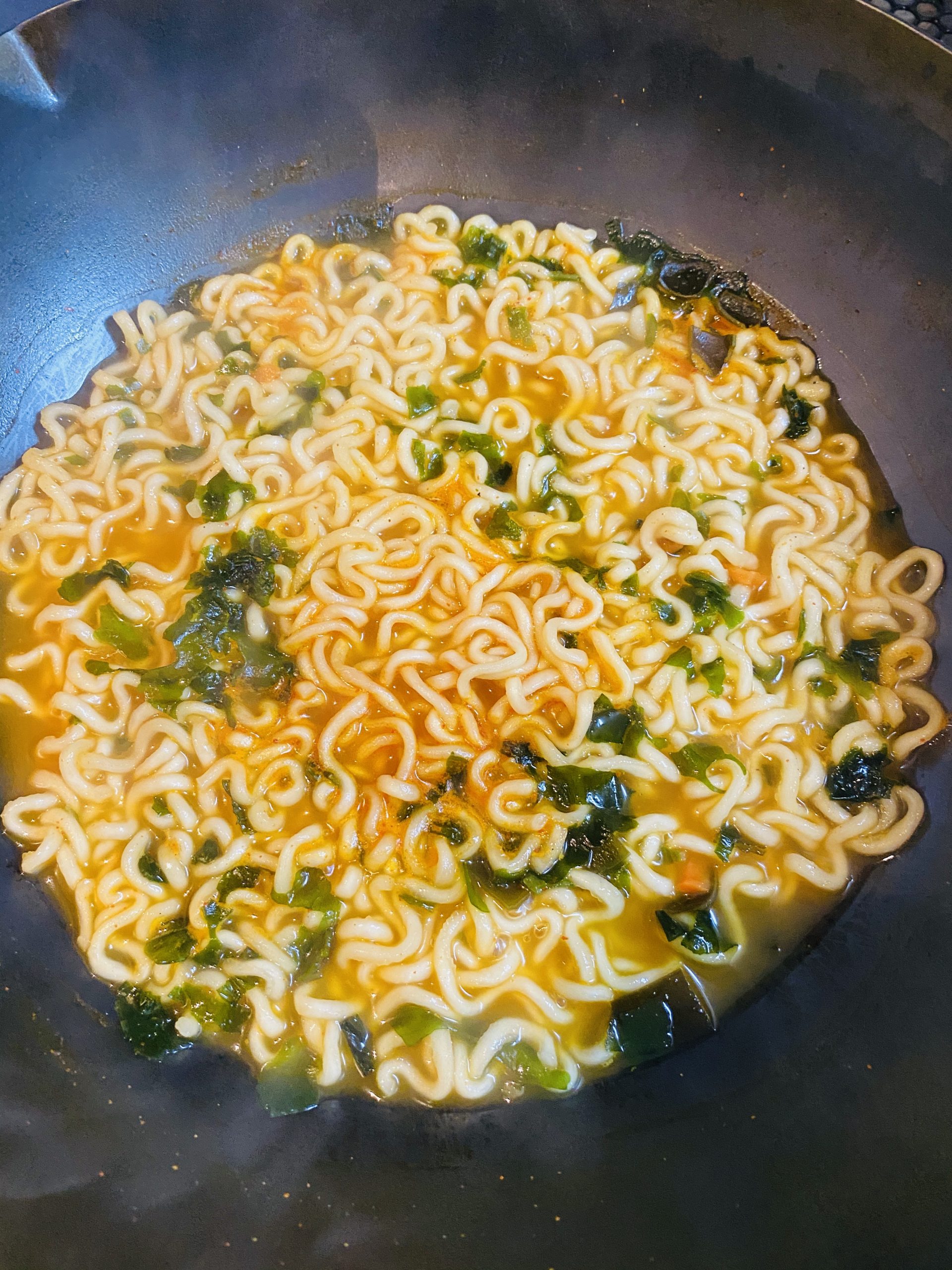ノグリラーメンの味とカロリー