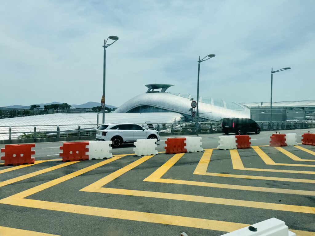ソウル旅2024 Ep14 リムジンバスで快適移動!ソウルから仁川空港への行き方 ソウル旅2024 Ep14 リムジンバスで快適移動!ソウルから仁川空港への行き方