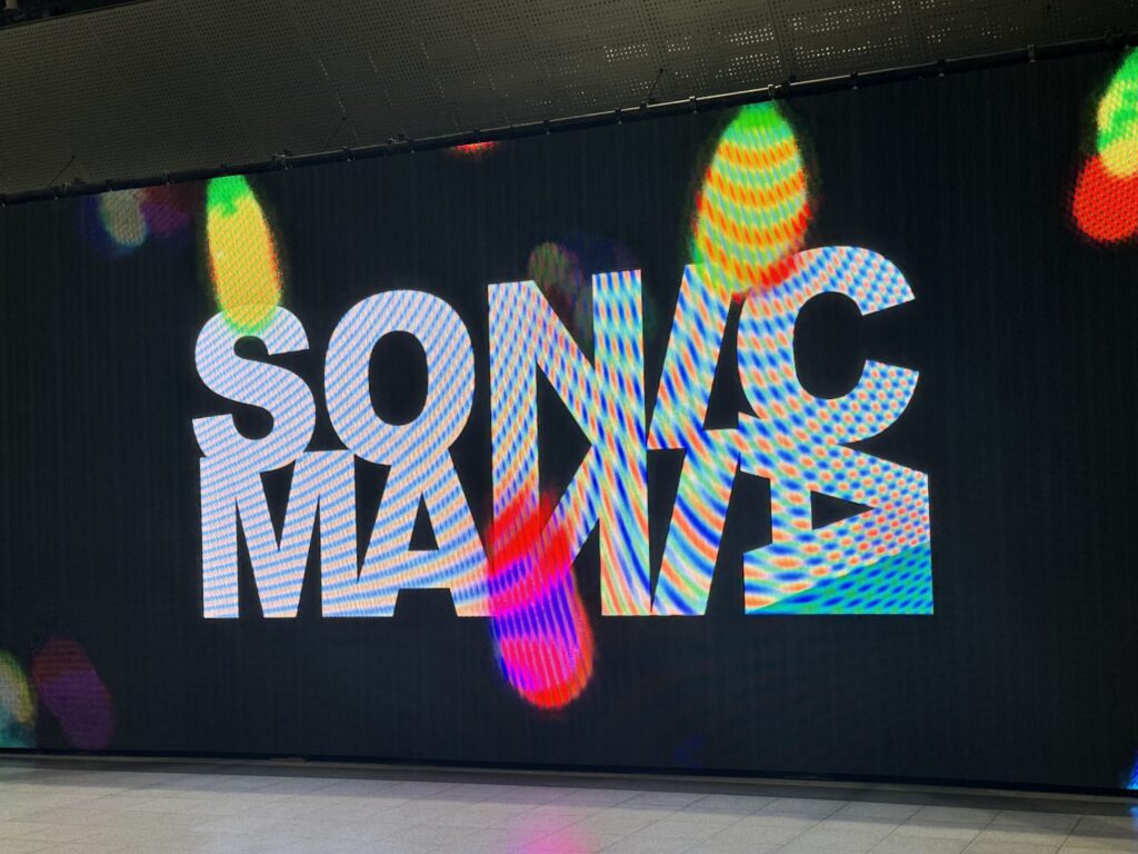 50代朝型人間が挑んだ『ソニックマニア 2025（SONICMANIA）』｜Perfume・電気グルーヴ・The Prodigy in 幕張メッセ