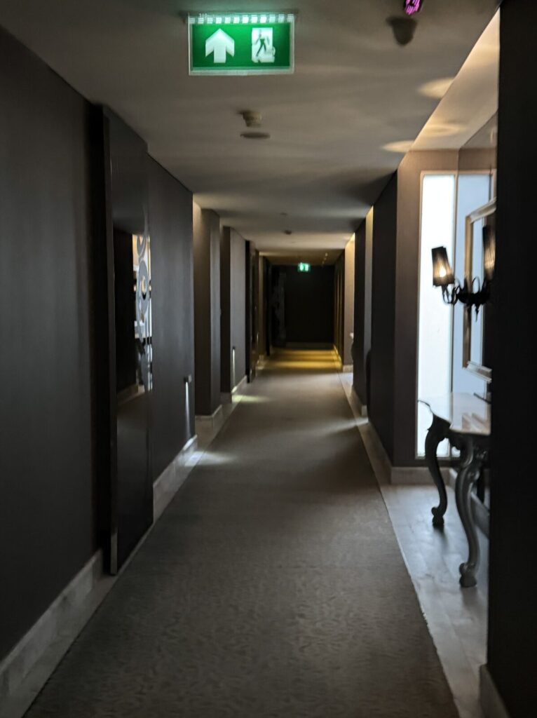 【バンコク旅行記2025】Hua Chang Heritage Hotelにチェックイン。広い客室と剥き出しのバスタブ 【バンコク旅行記2025】Hua Chang Heritage Hotelにチェックイン。広い客室と剥き出しのバスタブ