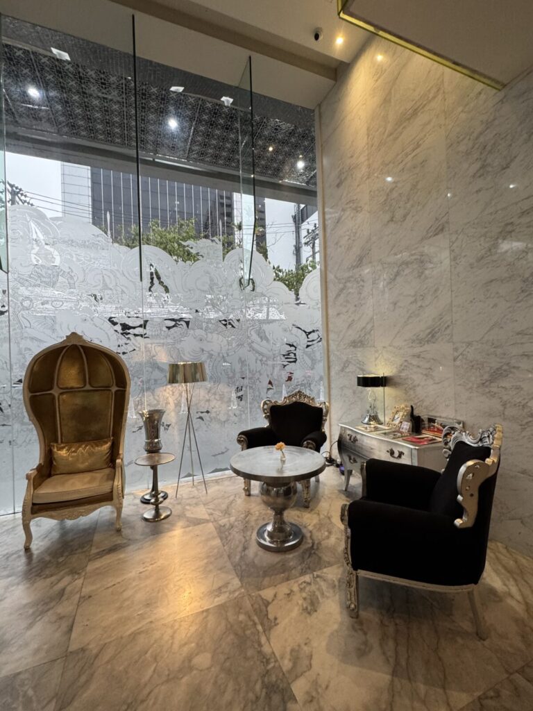 【バンコク旅行記2025】Hua Chang Heritage Hotelにチェックイン。広い客室と剥き出しのバスタブ 【バンコク旅行記2025】Hua Chang Heritage Hotelにチェックイン。広い客室と剥き出しのバスタブ