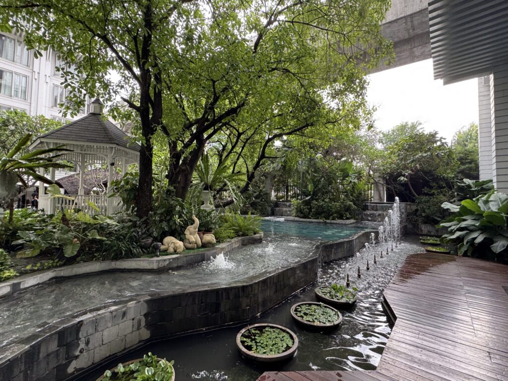 【バンコク旅行記2025】Hua Chang Heritage Hotelにチェックイン。広い客室と剥き出しのバスタブ 【バンコク旅行記2025】Hua Chang Heritage Hotelにチェックイン。広い客室と剥き出しのバスタブ