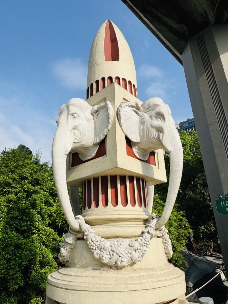 【バンコク旅行記2025】Ep06 二日目の朝食はMono cafe bkkで 【バンコク旅行記2025】Ep06 二日目の朝食はMono cafe bkkで