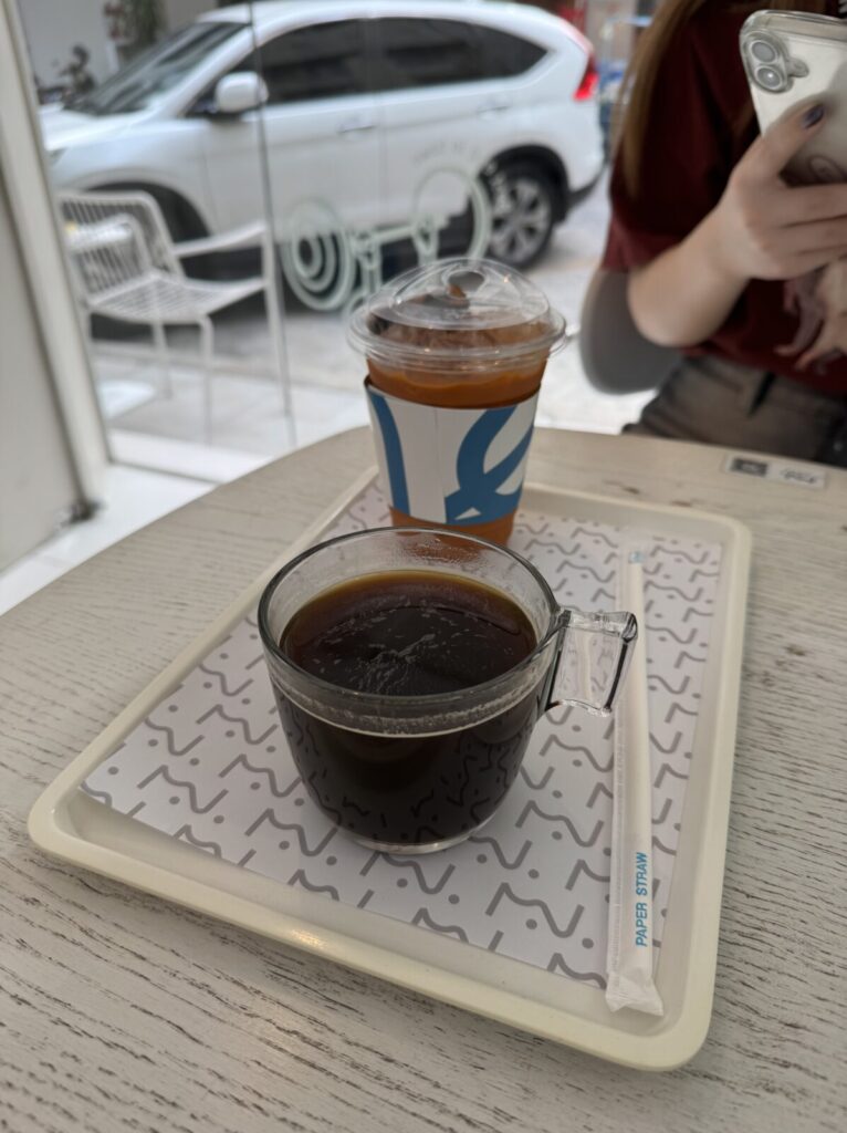 【バンコク旅行記2025】Ep06 二日目の朝食はMono cafe bkkで 【バンコク旅行記2025】Ep06 二日目の朝食はMono cafe bkkで