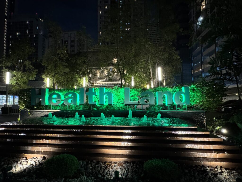 【バンコク旅行記2025】Ep08  フットマッサージの前にエカマイでガイヤーン🐓