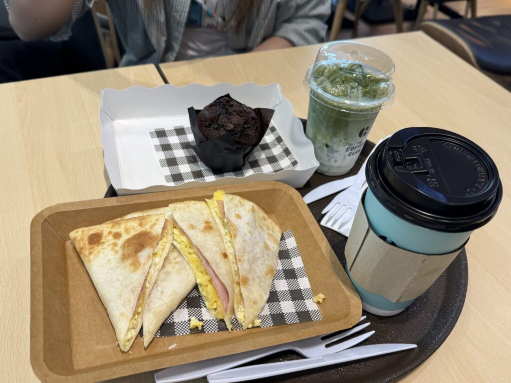 【バンコク旅行記2025】Ep14 スワンナプーム空港から羽田へ。THE COFFEE CLUBとTG660 【バンコク旅行記2025】Ep14 スワンナプーム空港から羽田へ。THE COFFEE CLUBとTG660